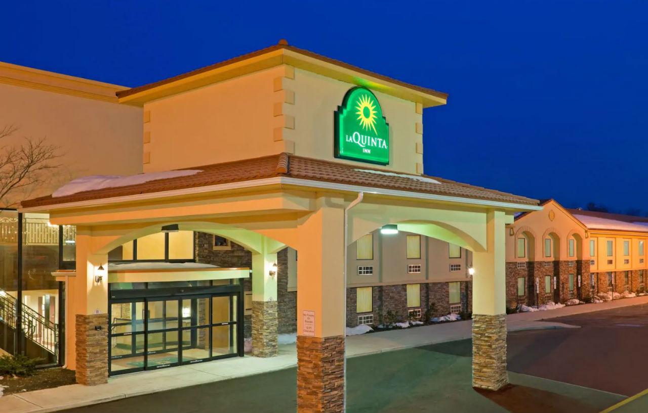 La Quinta Inn By Wyndham West Long Branch Eksteriør bilde